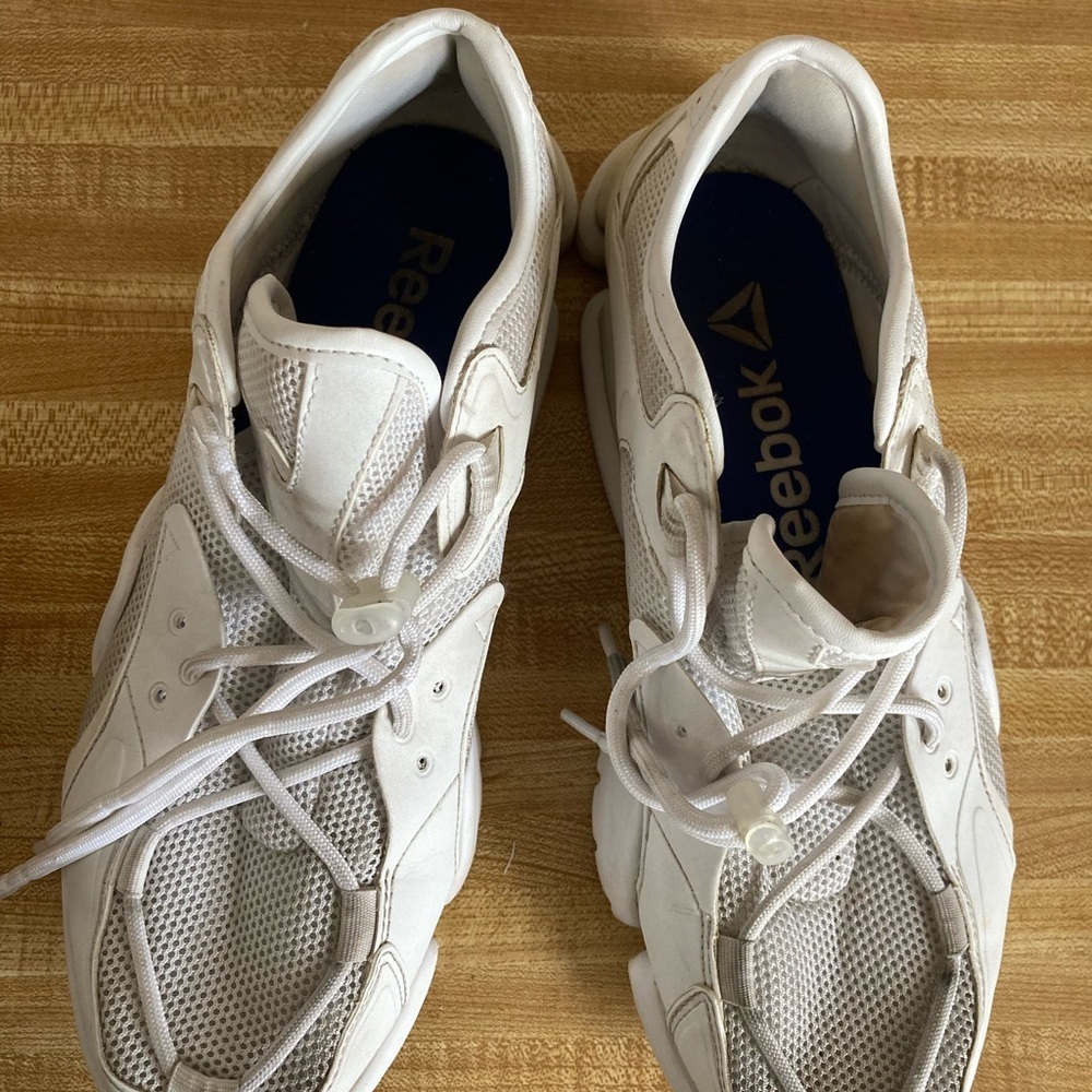 Reebok Run.r 96 Sneakers in White - Picture 4 of 9